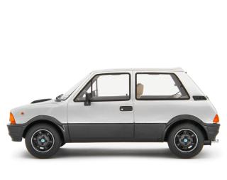 Innocenti De Tomaso Turbo 1983 Grigio metallizzato Laudoracing 1:18 Resinemodell (Türen, Motorhaube... nicht zu öffnen!)